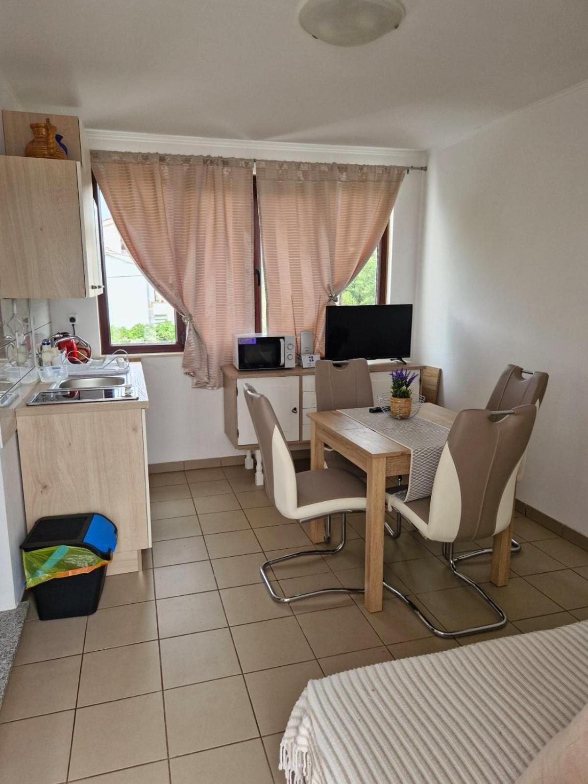 Apartman Seka Kraljevica Kültér fotó